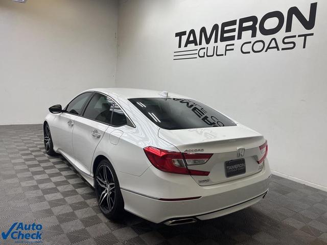 Photo of 2021 White Honda Accord