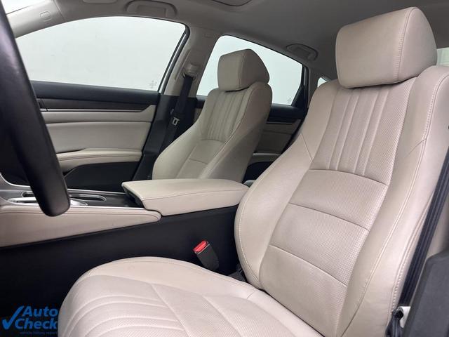 Photo of 2021 White Honda Accord