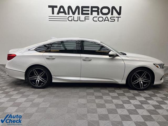 Photo of 2021 White Honda Accord