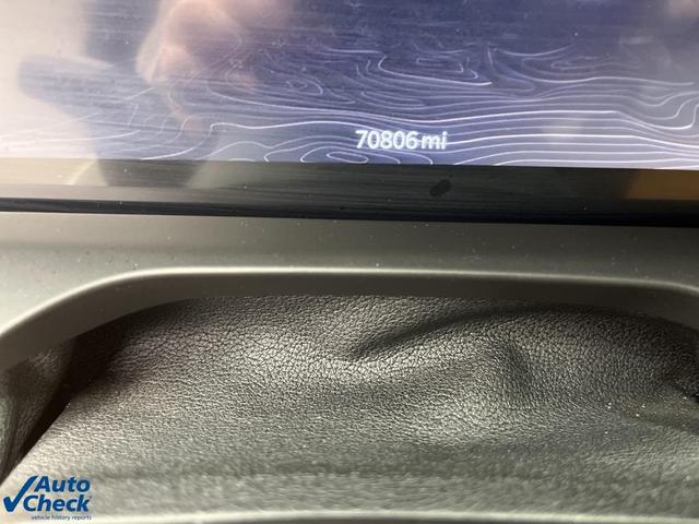 Photo of 2021 Bright White Clearcoat Jeep Grand Cherokee L