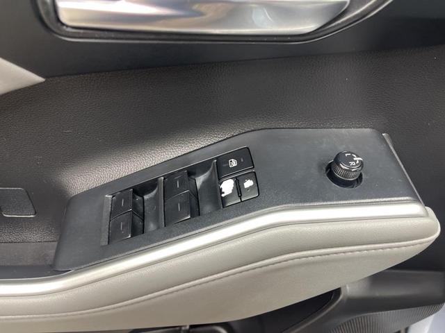 Photo of 2023 Blue Toyota Highlander