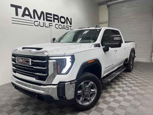 Photo of 2025 Summit White GMC Sierra 2500