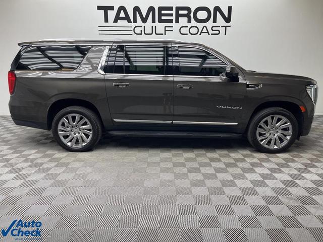 Photo of 2021 Smokey Quartz Metallic GMC Yukon XL