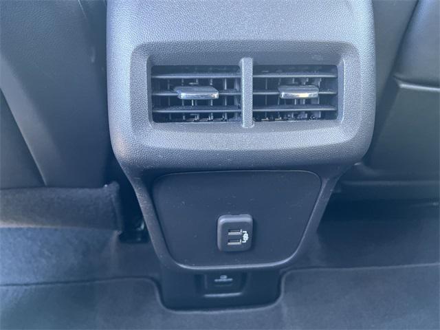 Photo of 2022 Quicksilver Metallic GMC Terrain