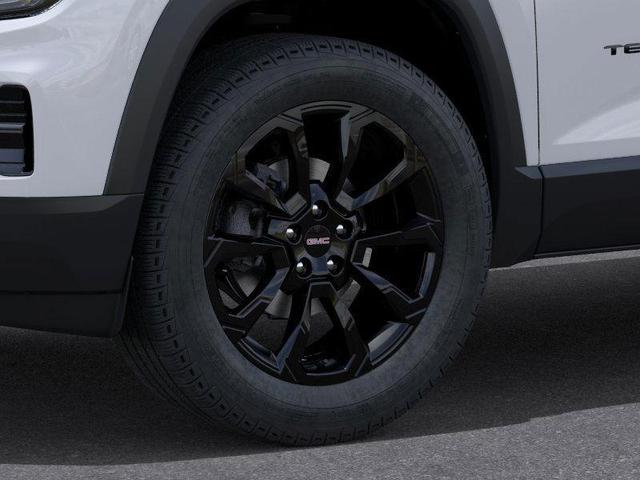 Photo of 2026 Summit White GMC Terrain