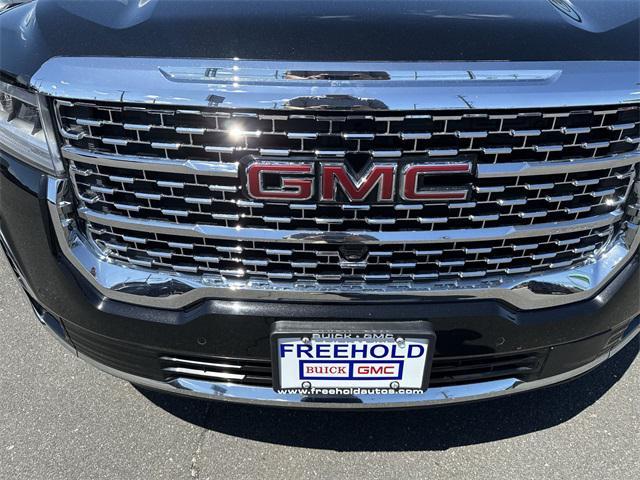 Photo of 2021 Ebony Twilight Metallic GMC Acadia