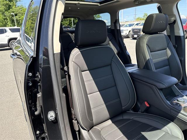 Photo of 2021 Ebony Twilight Metallic GMC Acadia