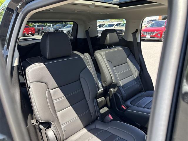 Photo of 2021 Ebony Twilight Metallic GMC Acadia