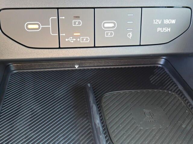 Photo of 2025 Black Kia K5