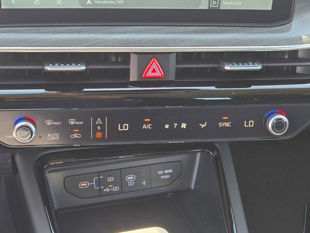 Photo of 2025 Gray Kia K5