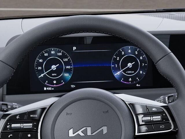 Photo of 2025 Black Kia Seltos