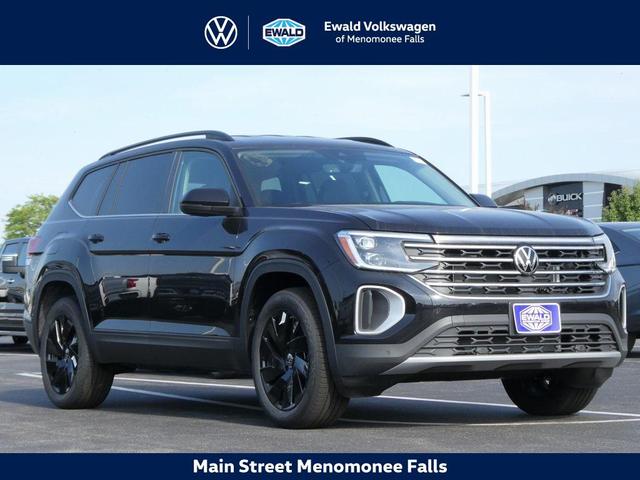 Photo of 2025 Deep Black Pearl Volkswagen Atlas