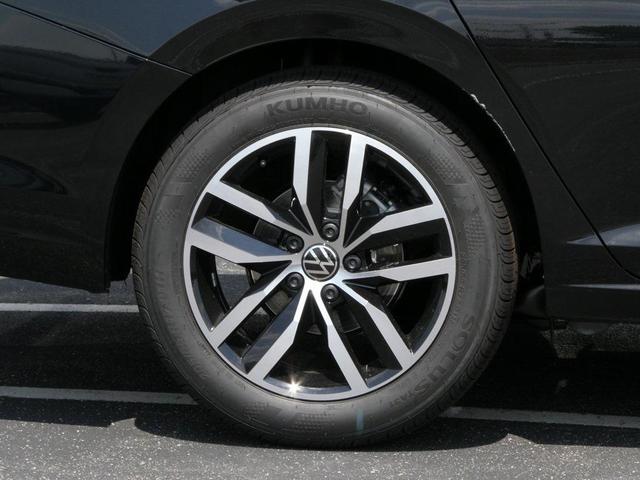 Photo of 2025 Black Volkswagen Jetta