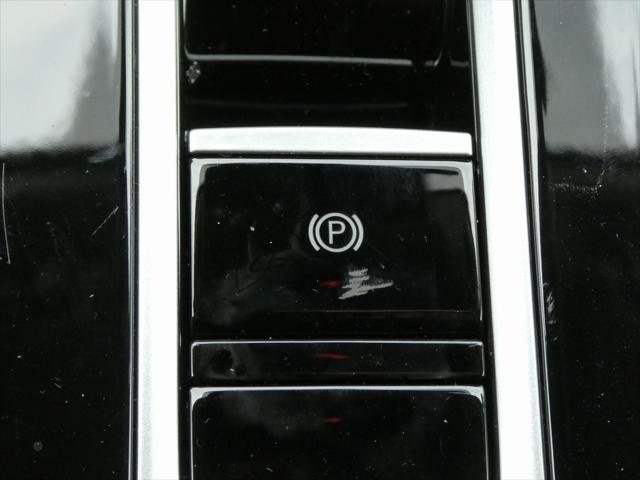 Photo of 2025 Gray Volkswagen Atlas