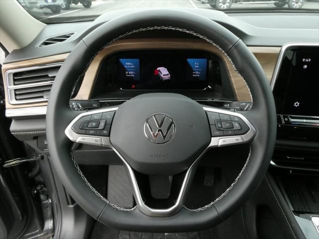 Photo of 2025 Gray Volkswagen Atlas
