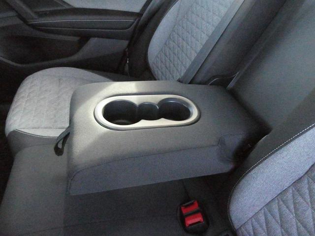 Photo of 2025 Pure White Volkswagen Tiguan