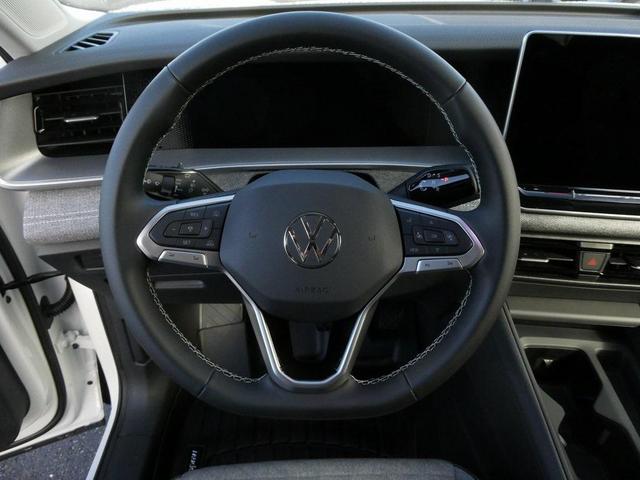 Photo of 2025 Pure White Volkswagen Tiguan