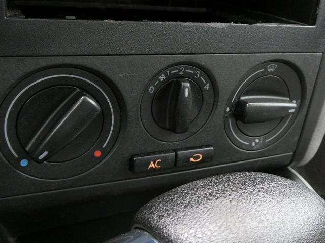 Photo of 2006 Black Volkswagen Golf