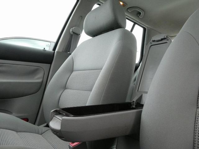 Photo of 2006 Black Volkswagen Golf