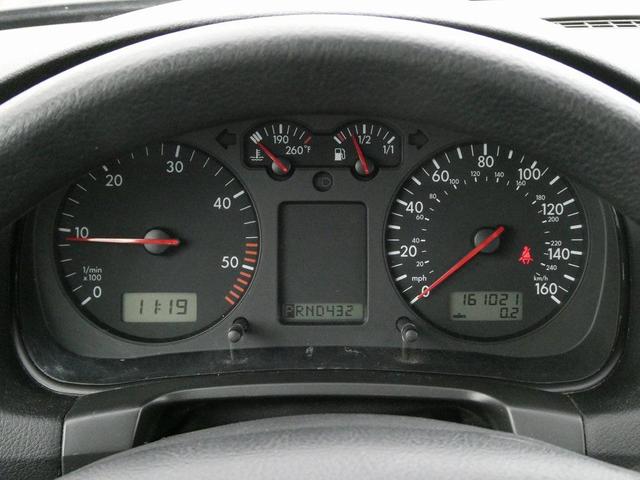 Photo of 2006 Black Volkswagen Golf