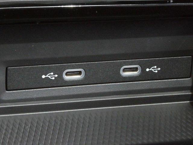 Photo of 2025 Gray Volkswagen Atlas Cross Sport
