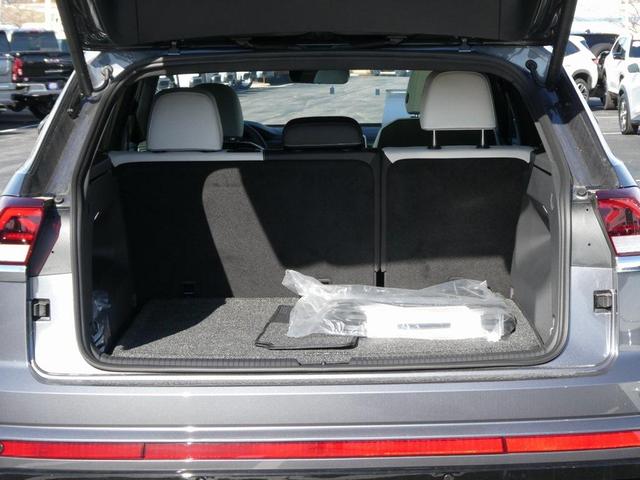 Photo of 2025 Gray Volkswagen Atlas Cross Sport