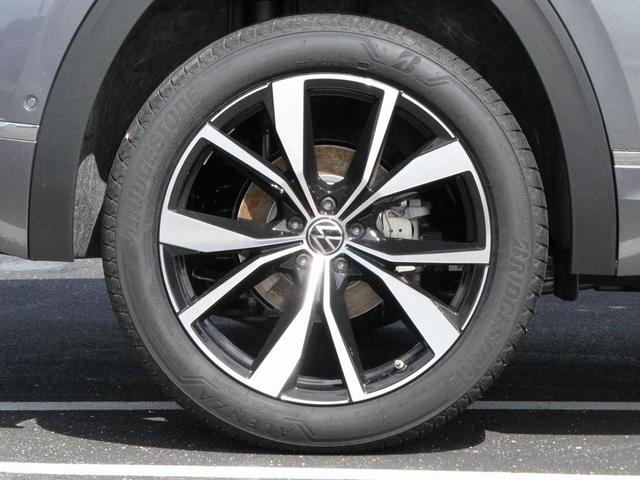 Photo of 2025 Gray Volkswagen Atlas Cross Sport