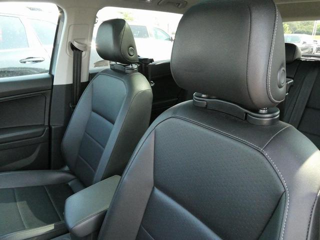 Photo of 2018 Platinum Gray Metallic Volkswagen Tiguan