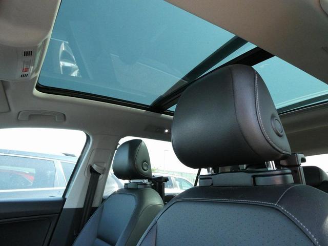 Photo of 2018 Platinum Gray Metallic Volkswagen Tiguan