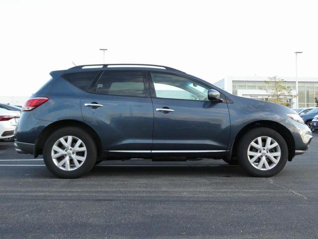 Photo of 2011 Platinum Graphite Metallic Nissan Murano