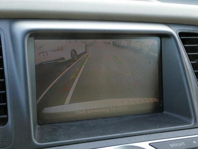 Photo of 2011 Platinum Graphite Metallic Nissan Murano