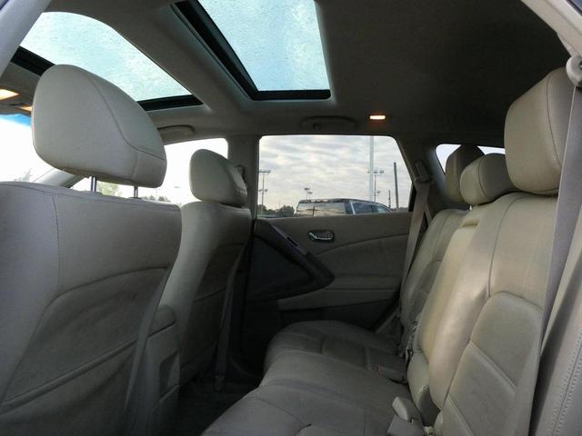 Photo of 2011 Platinum Graphite Metallic Nissan Murano