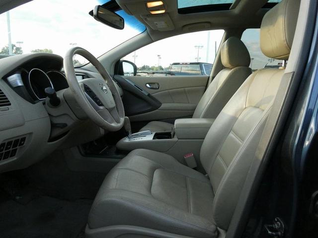 Photo of 2011 Platinum Graphite Metallic Nissan Murano