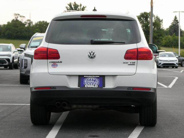 Photo of 2013 Candy White Volkswagen Tiguan