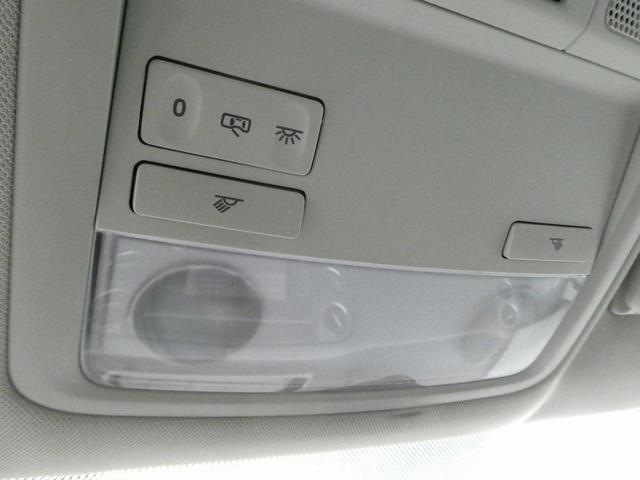 Photo of 2013 Candy White Volkswagen Tiguan