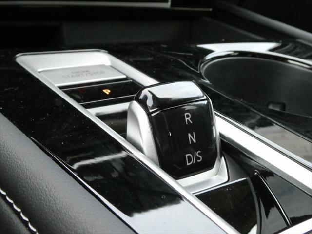 Photo of 2025 Gray Volkswagen Atlas