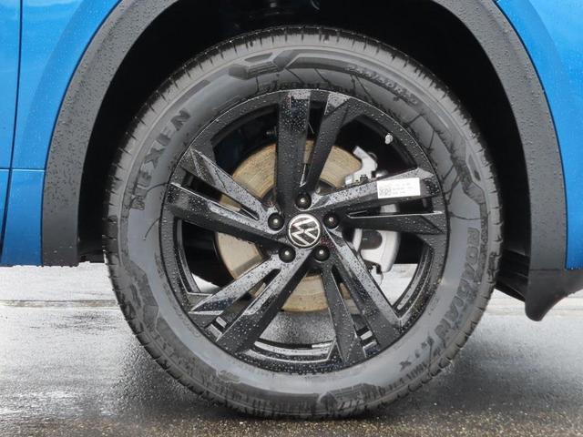 Photo of 2025 Blue Volkswagen Atlas Cross Sport