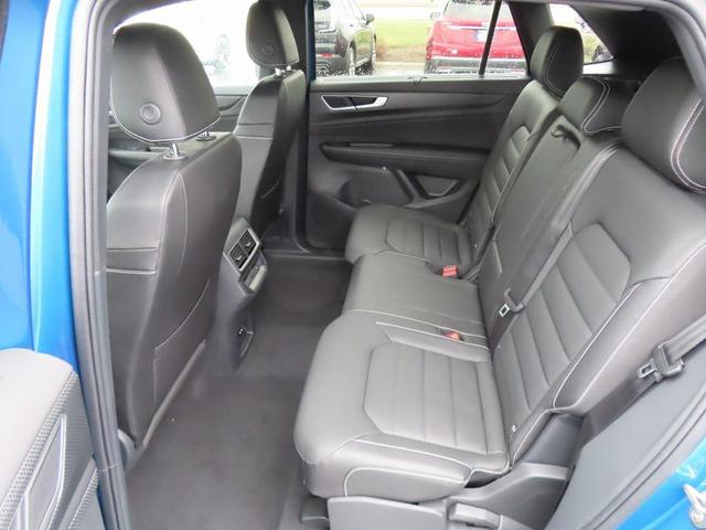 Photo of 2025 Blue Volkswagen Atlas Cross Sport
