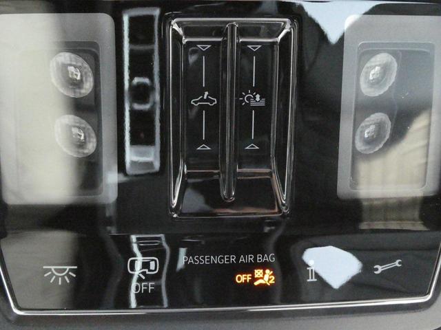 Photo of 2025 Pure White Volkswagen Atlas Cross Sport