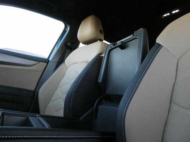 Photo of 2026 mountain lake blue metallic Volkswagen Atlas Cross Sport