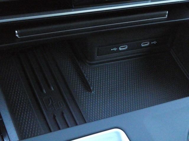Photo of 2026 mountain lake blue metallic Volkswagen Atlas Cross Sport