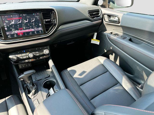 Photo of 2025 Destroyer Gray Clearcoat Dodge Durango