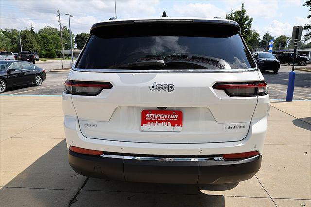 Photo of 2025 Bright White Clearcoat Jeep Grand Cherokee L