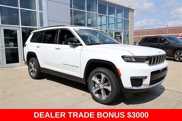 Photo of 2025 Bright White Clearcoat Jeep Grand Cherokee L