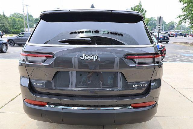 Photo of 2025 Baltic Gray Metallic Clearcoat Jeep Grand Cherokee L