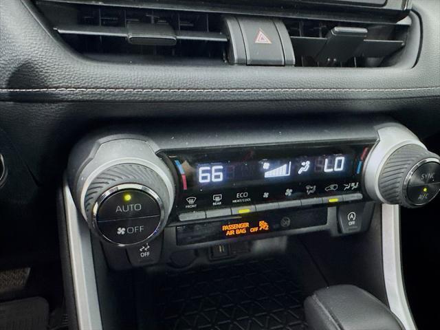 Photo of 2021 Midnight Black Metallic Toyota RAV4