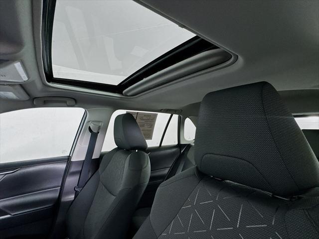Photo of 2021 Midnight Black Metallic Toyota RAV4