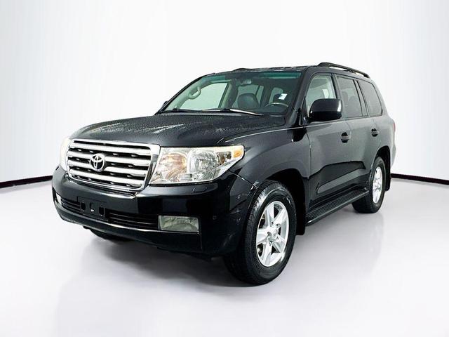 Photo of 2009 Super White Toyota Land Cruiser
