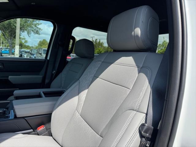 Photo of 2025 Wind Chill Pearl Toyota Tundra Hybrid