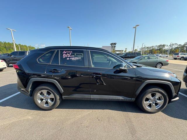 Photo of 2022 Midnight Black Metallic Toyota RAV4